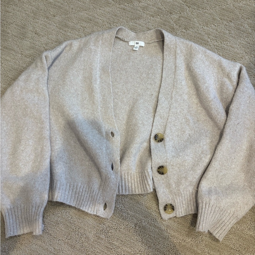 Women's tan Cardigan Sweater